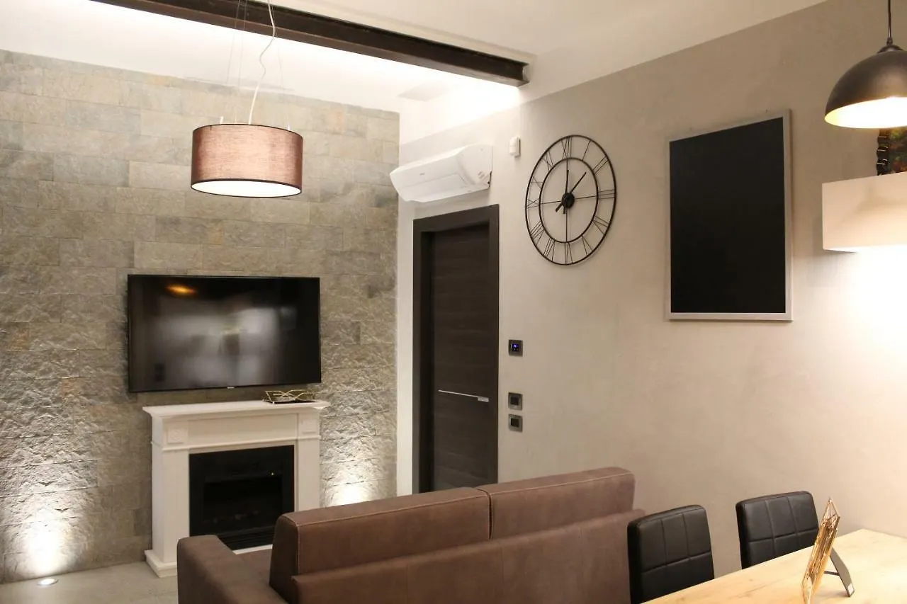 Villa Martina Desenzano del Garda Aparthotel